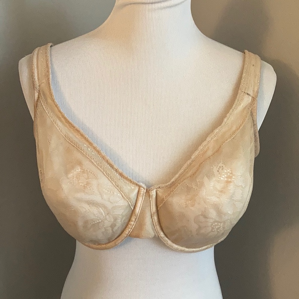 40DDD Tan Cacique Bra